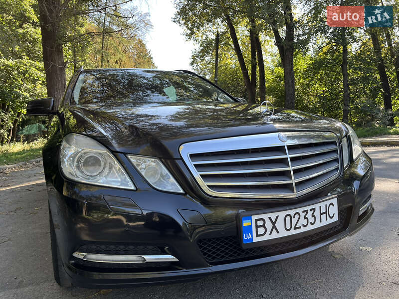 Универсал Mercedes-Benz E-Class 2010 в Хмельницком