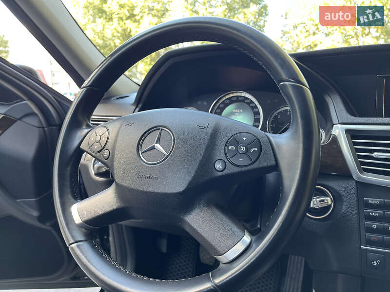 Универсал Mercedes-Benz E-Class 2010 в Хмельницком