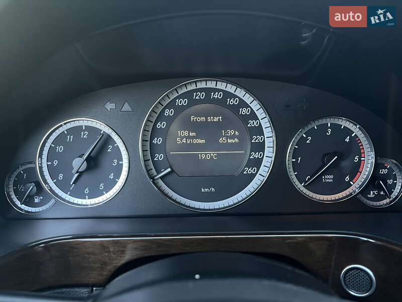 Универсал Mercedes-Benz E-Class 2010 в Хмельницком