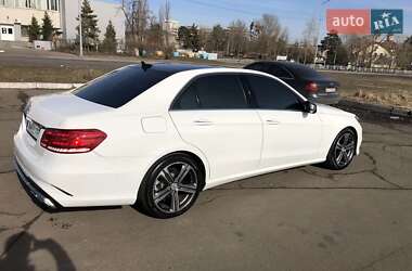 Седан Mercedes-Benz E-Class 2013 в 
