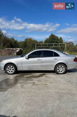 Седан Mercedes-Benz E-Class 2002 в 