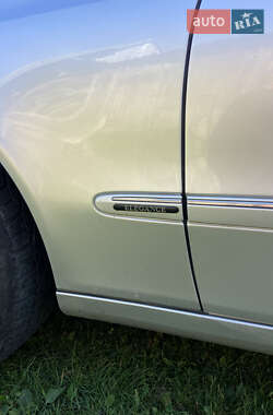 Седан Mercedes-Benz E-Class 2002 в 