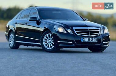 Седан Mercedes-Benz E-Class 2011 в 