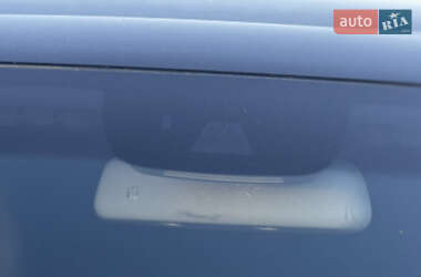 Седан Mercedes-Benz E-Class 2011 в 