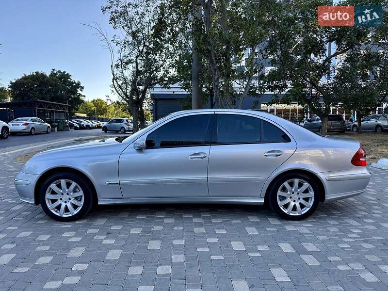 Седан Mercedes-Benz E-Class 2005 в Одесі