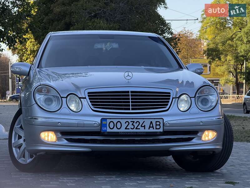 Седан Mercedes-Benz E-Class 2005 в Одесі