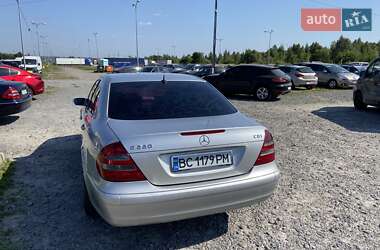 Седан Mercedes-Benz E-Class 2002 в 