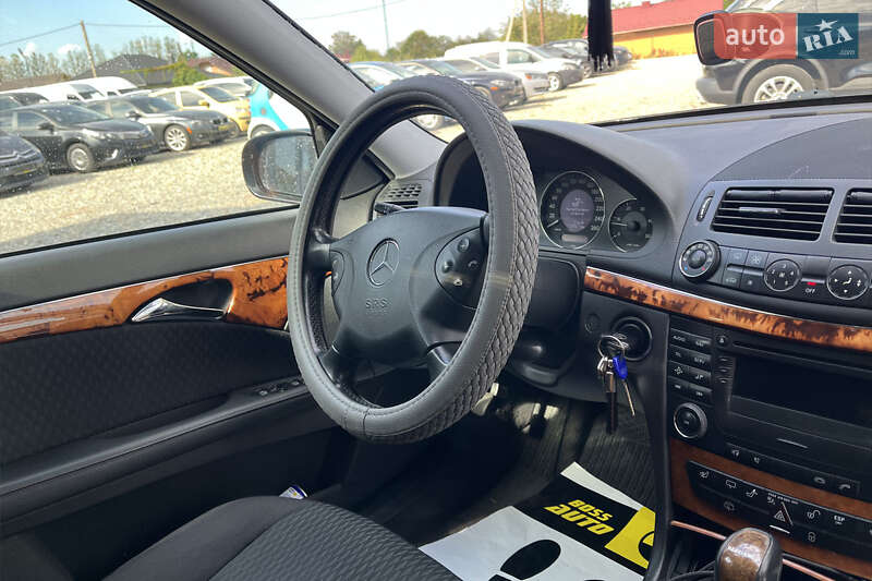 Універсал Mercedes-Benz E-Class 2006 в Коломиї
