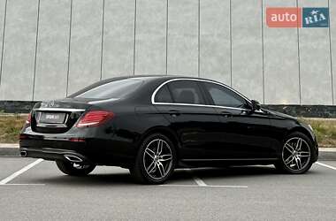 Седан Mercedes-Benz E-Class 2019 в 