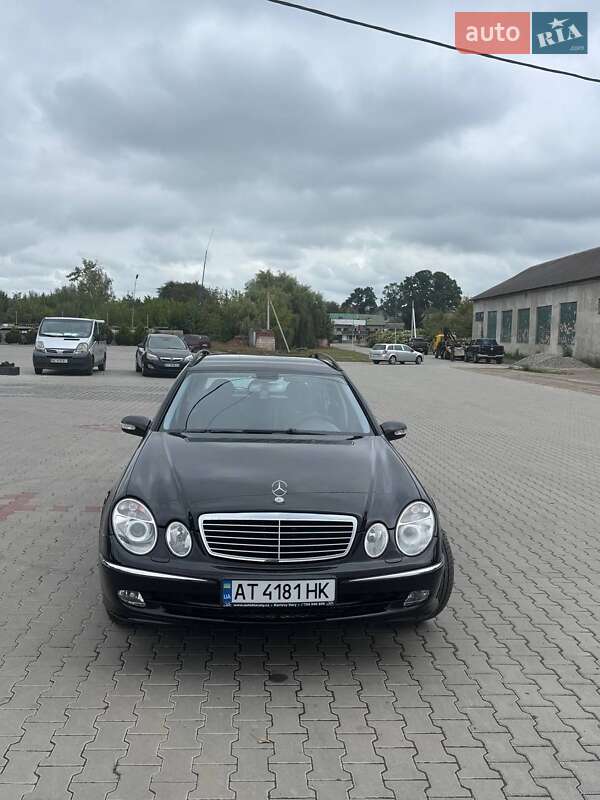 Mercedes-Benz E-Class 2004