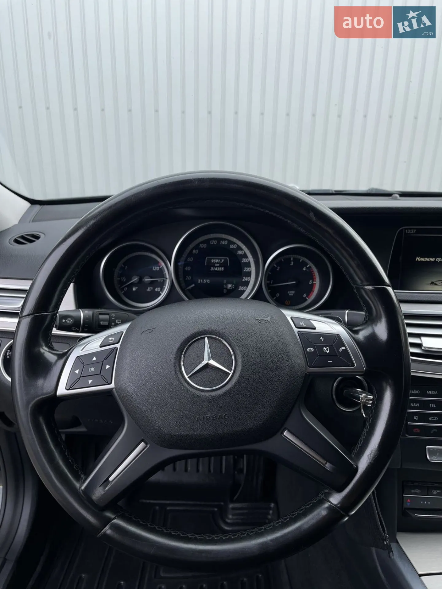 2015 Mercedes-Benz E-klasse - мініатюра 15