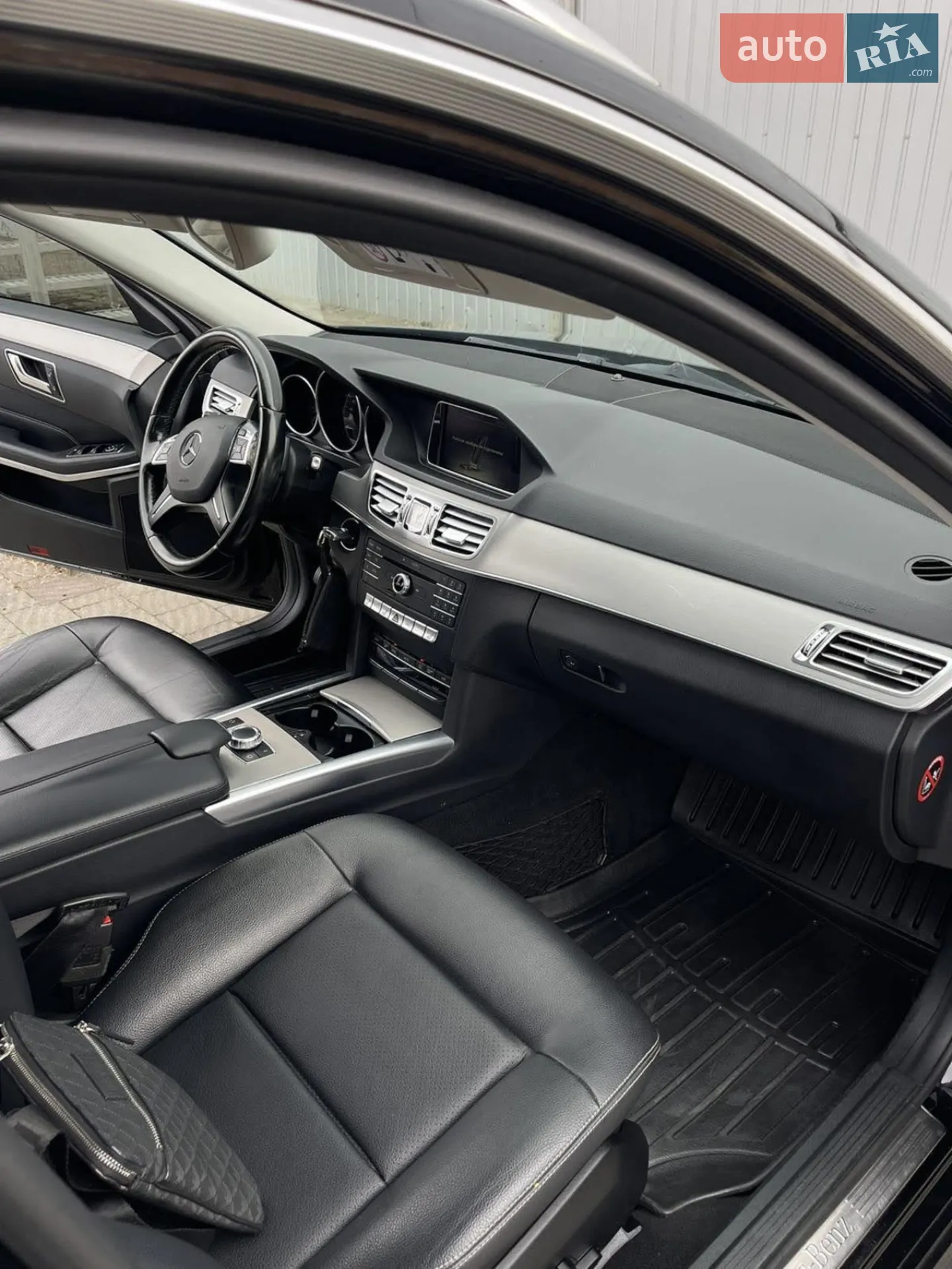 2015 Mercedes-Benz E-klasse - мініатюра 25