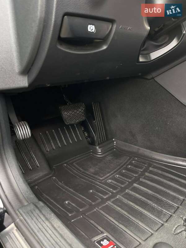 Універсал Mercedes-Benz E-Class 2015 в Луцьку