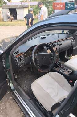 Универсал Mercedes-Benz E-Class 1998 в 