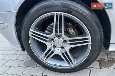 Седан Mercedes-Benz E-Class 2003 в 