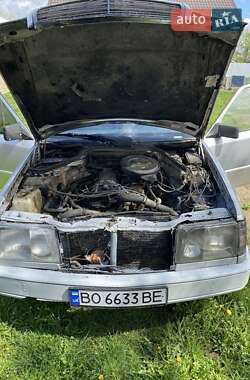 Седан Mercedes-Benz E-Class 1989 в 