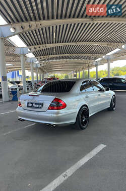Седан Mercedes-Benz E-Class 2003 в 