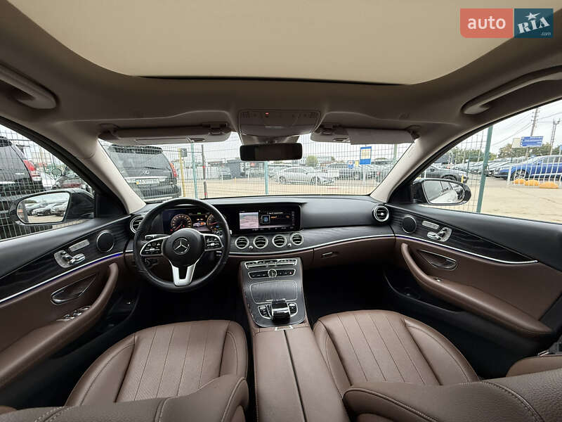 Седан Mercedes-Benz E-Class 2019 в Киеве фото 21 Седан Mercedes-Benz E-Class 2019 в Киеве