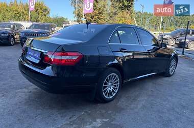 Седан Mercedes-Benz E-Class 2012 в 