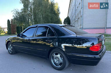 Седан Mercedes-Benz E-Class 1996 в 
