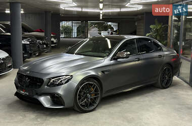 Седан Mercedes-Benz E-Class 2018 в 