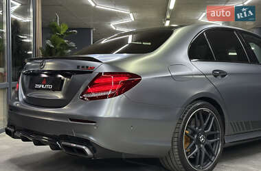 Седан Mercedes-Benz E-Class 2018 в 