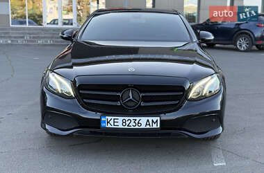 Седан Mercedes-Benz E-Class 2019 в 