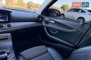 Седан Mercedes-Benz E-Class 2019 в 