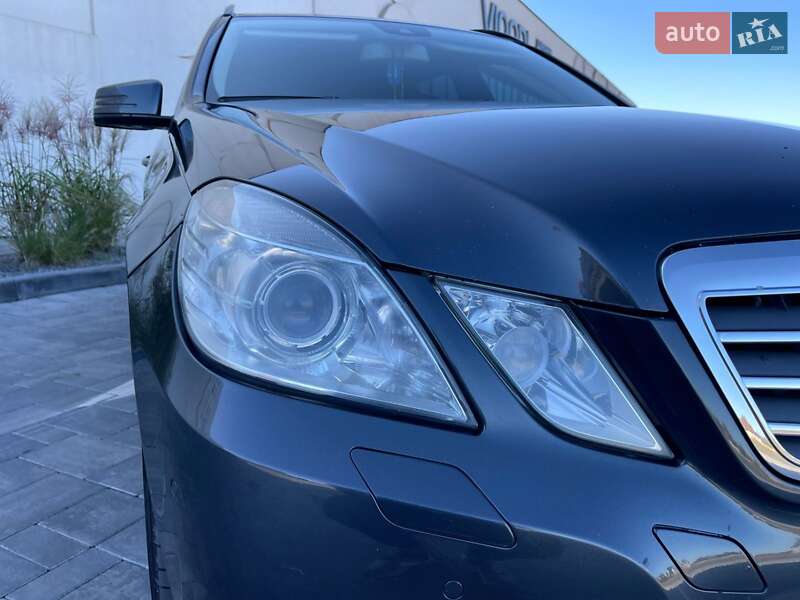 Универсал Mercedes-Benz E-Class 2011 в Луцке фото 4 Универсал Mercedes-Benz E-Class 2011 в Луцке