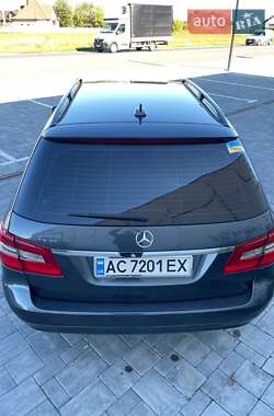 Універсал Mercedes-Benz E-Class 2011 в Луцьку