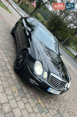 Седан Mercedes-Benz E-Class 2008 в 