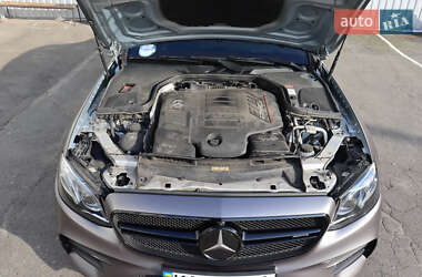 Купе Mercedes-Benz E-Class 2018 в 