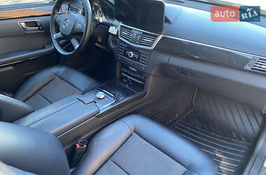 Седан Mercedes-Benz E-Class 2012 в 