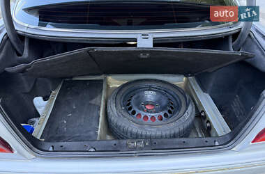 Седан Mercedes-Benz E-Class 2000 в 