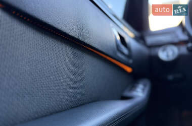 Седан Mercedes-Benz E-Class 2011 в 