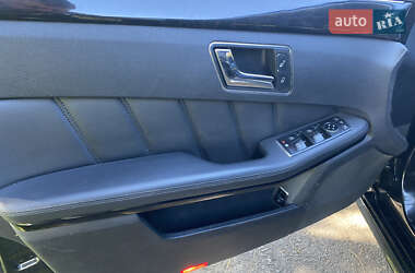 Седан Mercedes-Benz E-Class 2011 в 