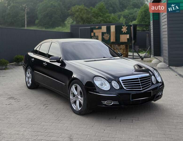 Седан Mercedes-Benz E-Class 2007 в Ивано-Франковске