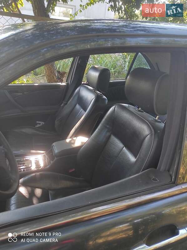 Седан Mercedes-Benz E-Class 2008 в Новомосковске