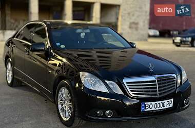 Седан Mercedes-Benz E-Class 2009 в 