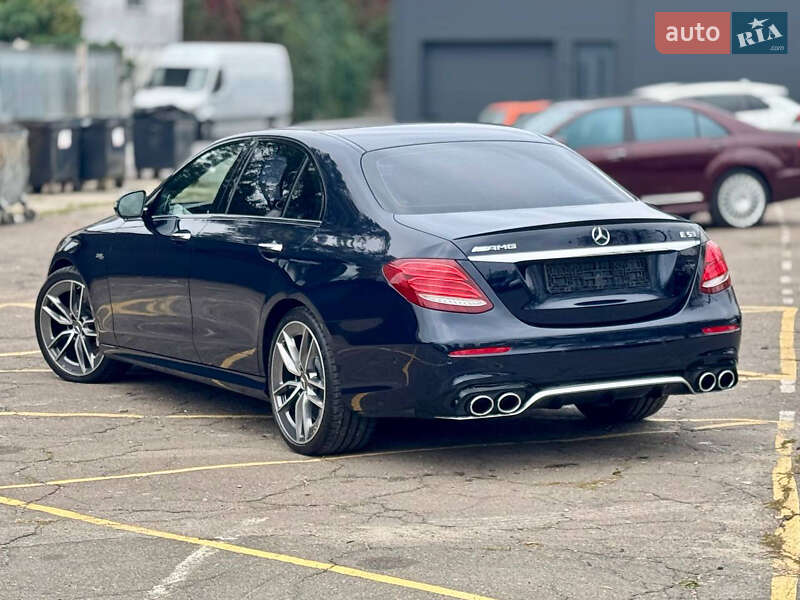 Седан Mercedes-Benz E-Class 2018 в Киеве