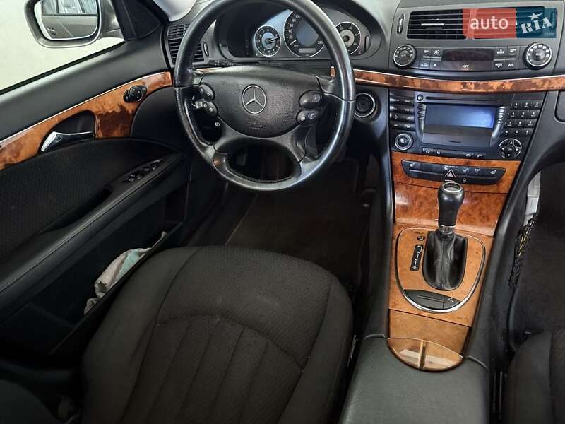 Универсал Mercedes-Benz E-Class 2007 в Новоселице
