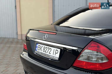 Седан Mercedes-Benz E-Class 2007 в 