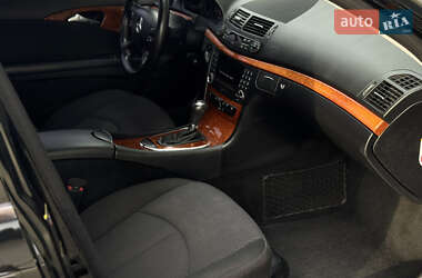 Седан Mercedes-Benz E-Class 2007 в 