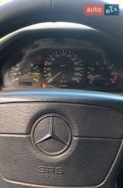 Седан Mercedes-Benz E-Class 1996 в 
