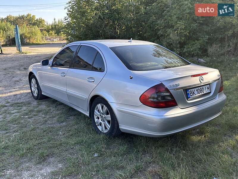 Седан Mercedes-Benz E-Class 2007 в Виннице