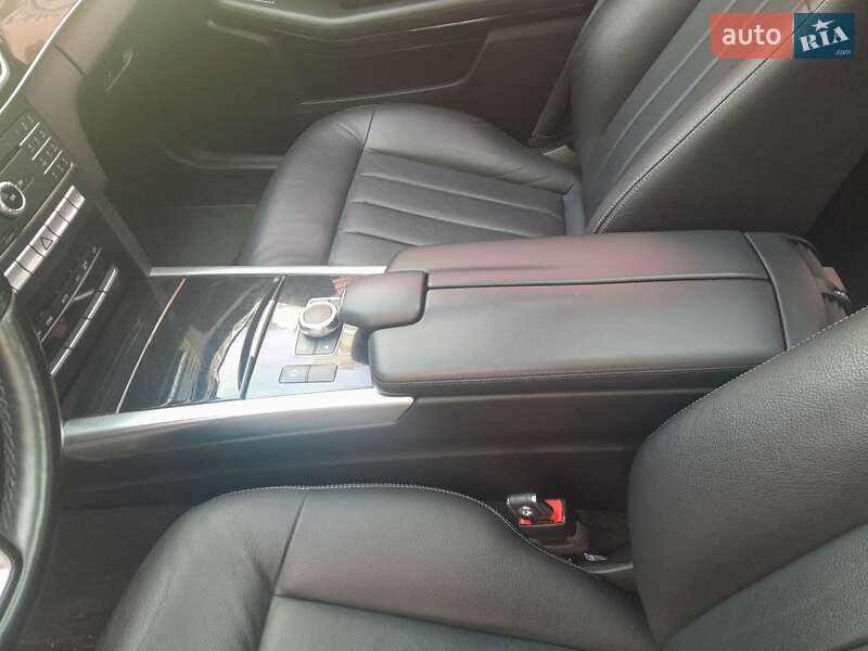 Седан Mercedes-Benz E-Class 2015 в Дрогобичі