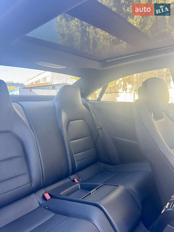 Купе Mercedes-Benz E-Class 2015 в Киеве фото 36 Купе Mercedes-Benz E-Class 2015 в Киеве