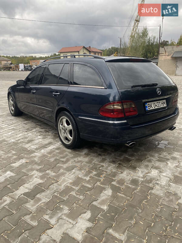 Универсал Mercedes-Benz E-Class 2003 в Костополе