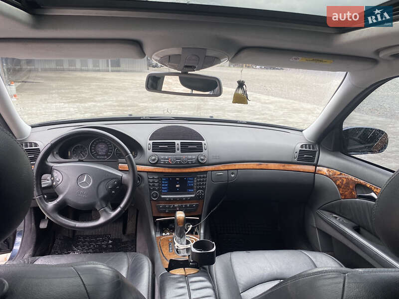Универсал Mercedes-Benz E-Class 2003 в Костополе