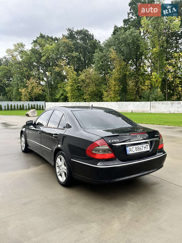 Седан Mercedes-Benz E-Class 2007 в Луцке